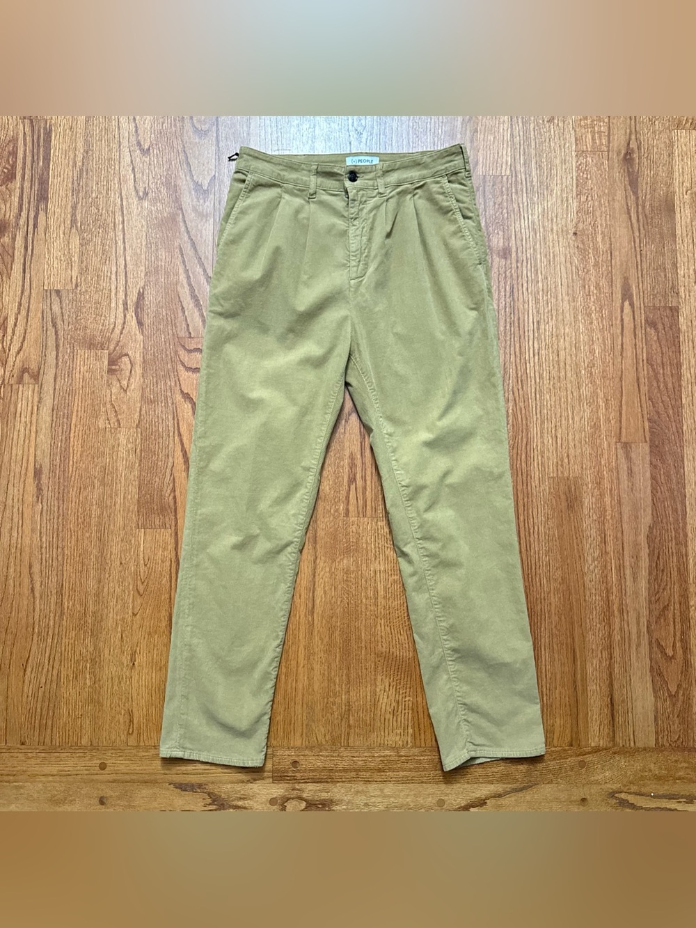 NWT + People Pleated Corduroy Chino Pants in Olive Tan size 30